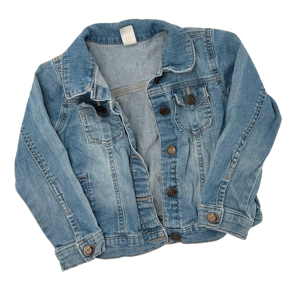 Carters | Girls size 5 | Classic Denim Jacket | Measures 14.5" x 11.25"